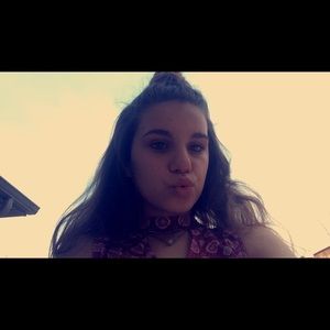 Meet your Posher, Addison